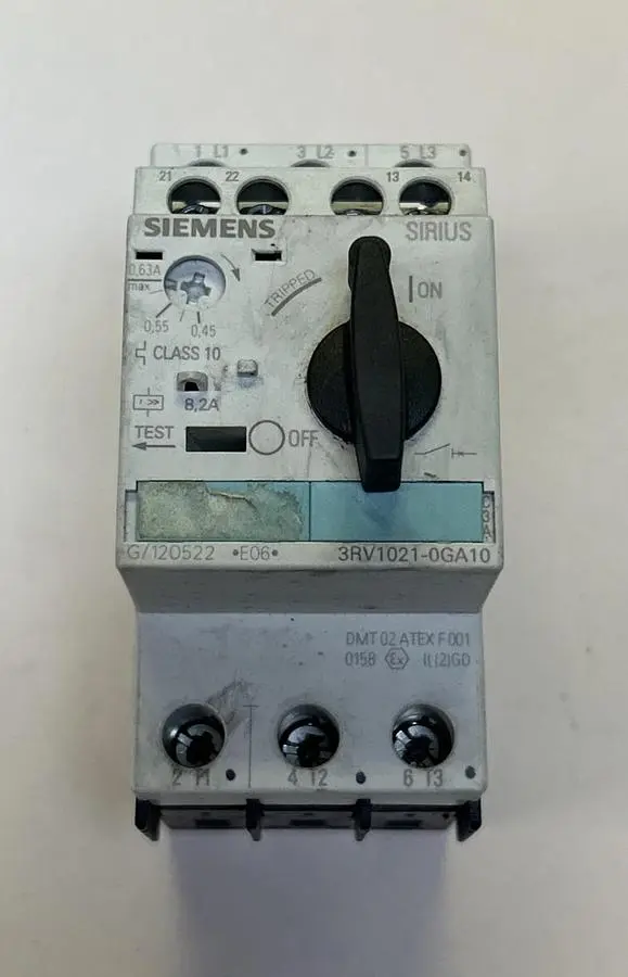 USED SIEMENS 3RV1021-0GA10