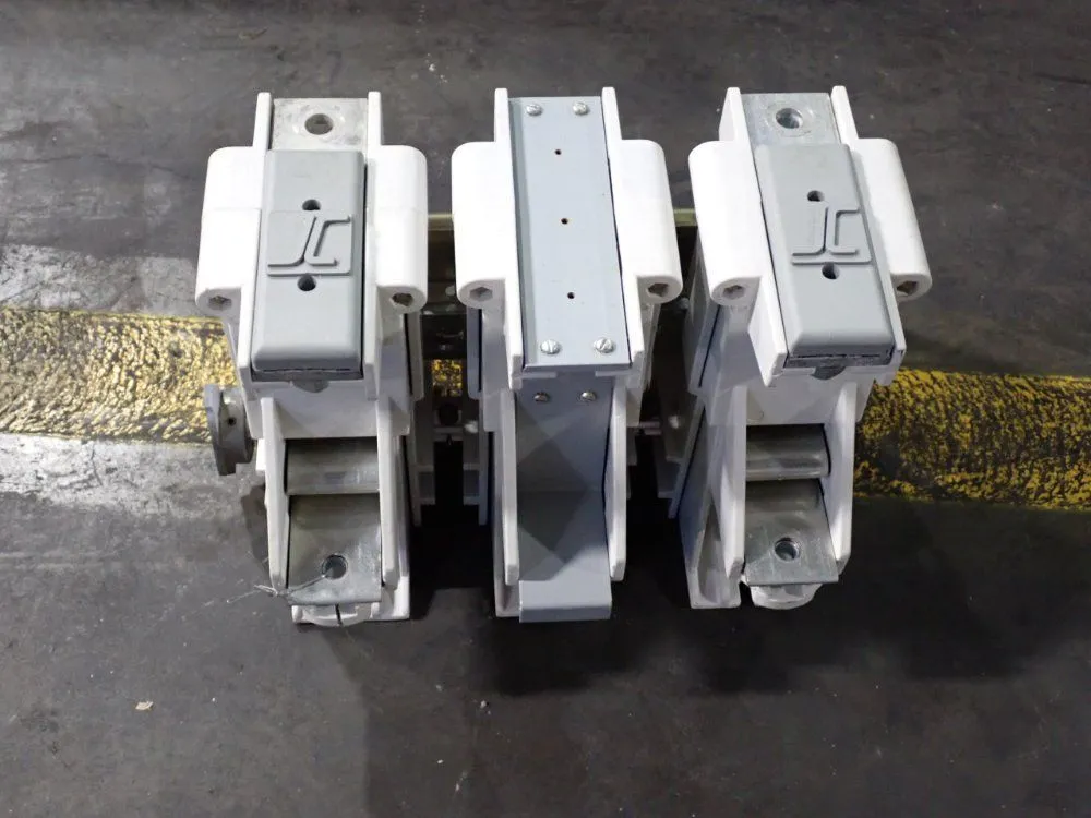 Used JOSLYN CLARK _UNKNOWN_ Circuit Breakers Ohio US | HGR 24 #1150555