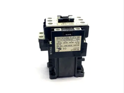 SC-E03/G,SE12AG,SZ1AS1T,SZ-AS1/T | Fuji Electric SC-E03/G Contactor 2VDC SE12AG, SZ-AS1/T Auxiliary Contact SZ1AS1T - Used