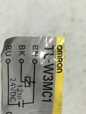 USED OMRON TL-W3MC1