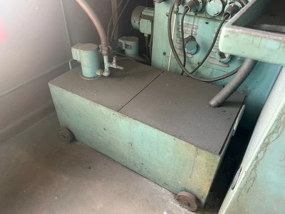 1989 To Hostivar BUAJ 28-630 Automatic Cylindrical Grinder