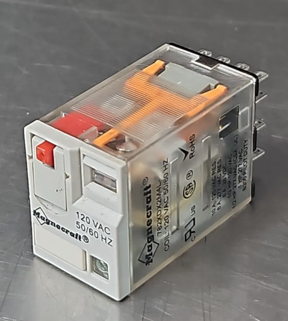 Schneider Magnecraft 782XDX2MAL Relay lot w/5 loc4D39