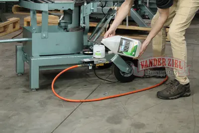 New | in-Stock UNIST UNI-MAX ST BANDSAW LUBRICATION SYSTEM Lubrication Equipment Michigan US | Vander Ziel Machinery Sales #1265643