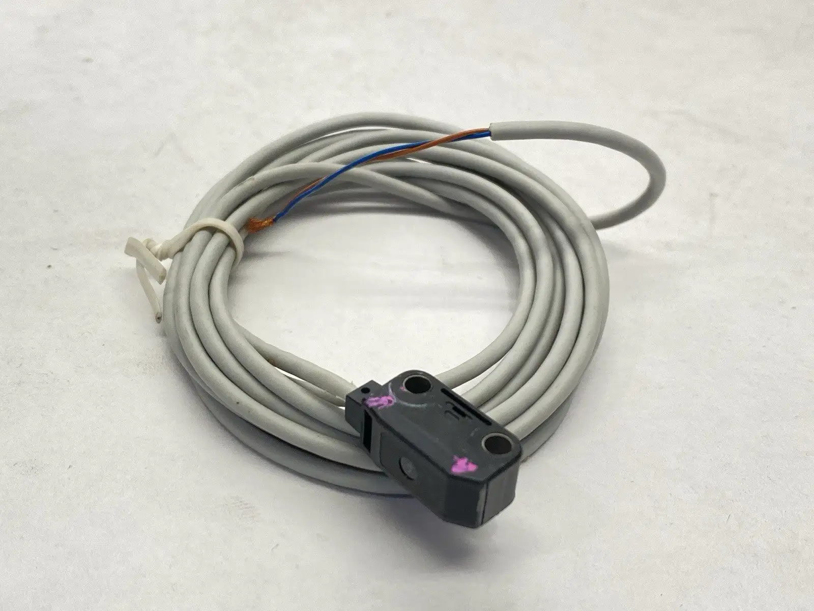 Used Panasonic Ultra Compact Photoelectric Sensor Photoelectric Sensors Michigan US | Maverick Industrial Sales #1401375