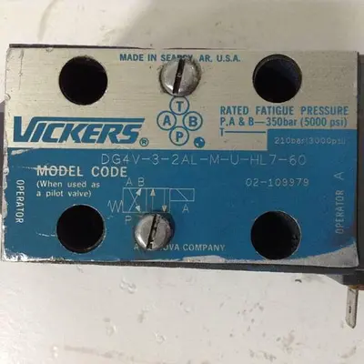 USED VICKERS DG4V-3-2AL-M-U-HL7-60