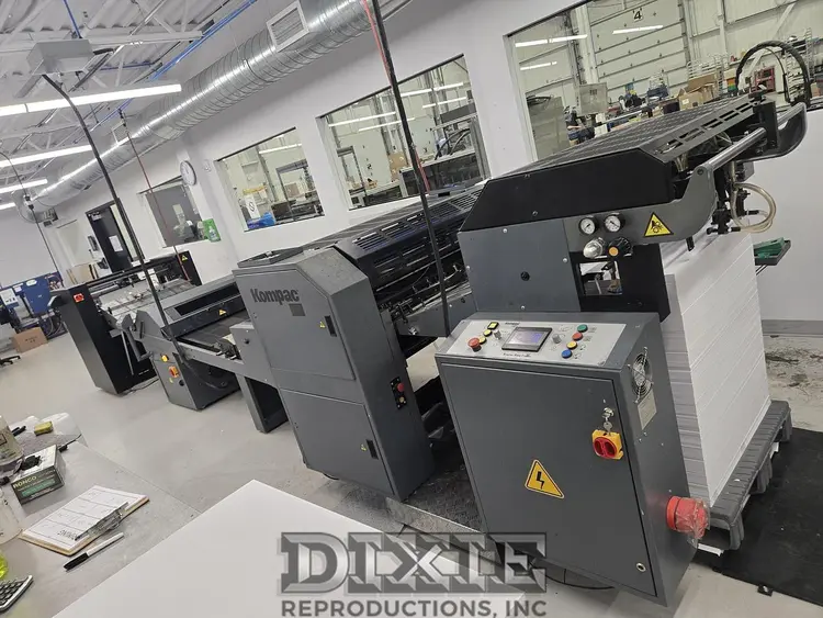 Used 2016 KOMPAC KF32 AQ/UV COATER Binding Equipment | Dixie Reproductions, Inc. #394352