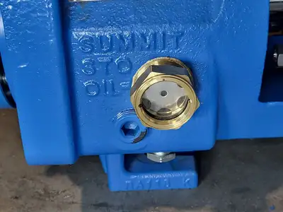 NEW SUMMIT PUMP 2196STO