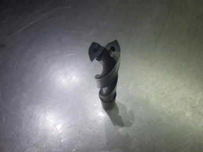 Guhring 21/32" RT100 FX 5XD Coolant Thru Carbide Drill  5498-16.670 (LOC1762)