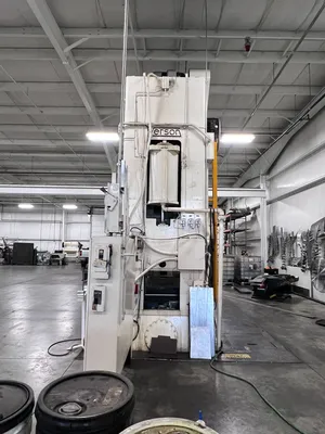 1968 VERSON S2-400-132-60T Straight Side Double Crank Press | Universal Press & Machinery (UPM) (18)