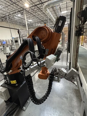 Used 2019 KUKA KR-16-R1610 Robotics California US | MachineryMax #1474684