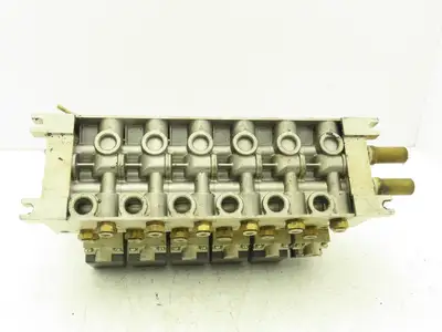 SMC VQ7-6-FG-D-3Z Double Solenoid Valve 6-Station Manifold Assy 5/2-way 24VDC