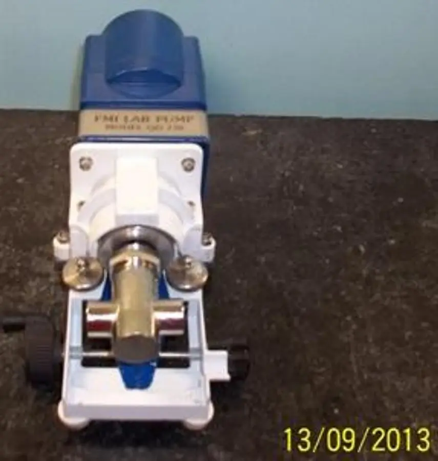 QTY. 1. FLUID METERING INC TYPE: QG-150 FMI LAB PU...