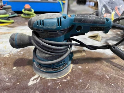 Used MAKITA _UNKNOWN_ Orbital Finish Sanders Texas US | MachineryMax #1322555