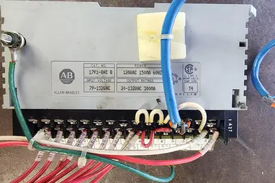 USED ALLEN-BRADLEY 1791-8AC