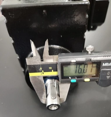 NEW LENZE GST04-1M VCR 071C42
