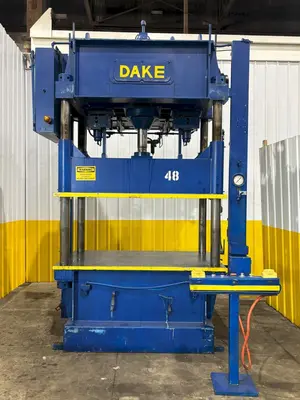 USED DAKE 18-558