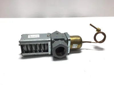 Johnson Controls V46AE-1 Pressure-Actuated Water-Regulating Valve 1-1/4″NPT
