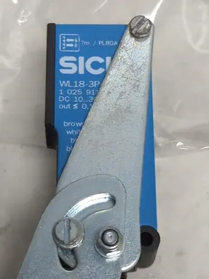 Used SICK WL18-3P430 Sensors | Surplus Asset Holdings #1206635
