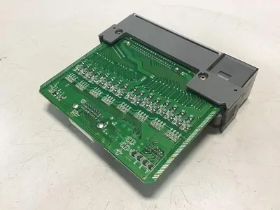 USED ALLEN BRADLEY 1746-OB32 SER D
