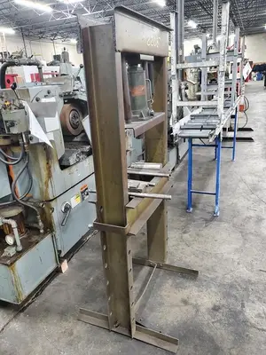 Used CAROLINA TOOL & EQUIPMENT CP100 H-Frame Presses Pennsylvania US | Hildebrand Machinery Co. #1486086