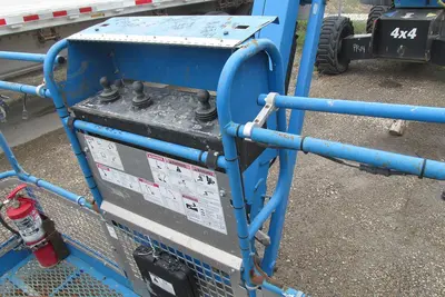 Used 2015 GENIE Z62/40 Articulating Boom Lifts Manitoba CA | Conquest Truck & Auto Sales #1421370