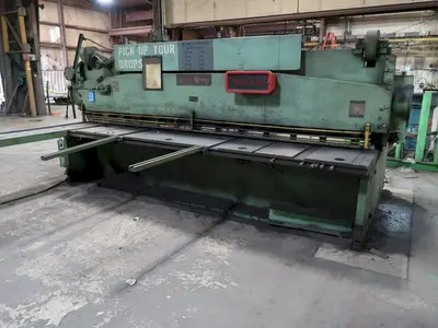 12' X 3/8" LODGE & SHIPLEY MODEL 0612 MECHANICAL POWER SQUARING SHEAR: STOCK 11410