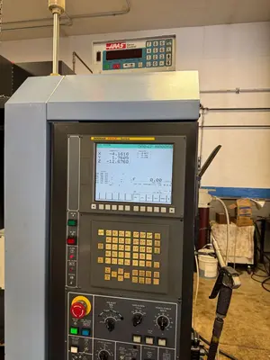 Used 2009 DOOSAN DNM 500 Vertical Machining Centers Illinois US | Aucto #1424227