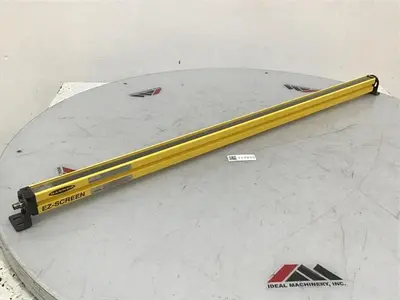 USED BANNER ENGINEERING SLSVAE30-1050Q8