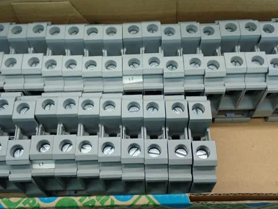 NEW PHOENIX CONTACT 3044199
