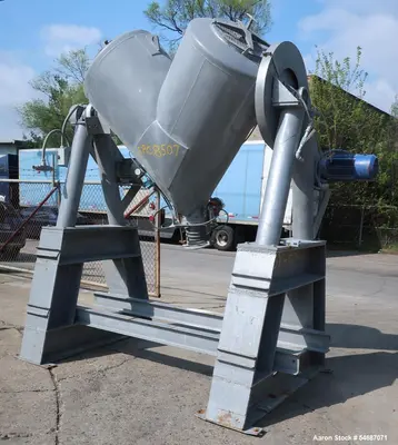 Used PATTERSON KELLEY _UNKNOWN_ Double Cone - V Mixers Illinois US | Aaron Equipment #1515598