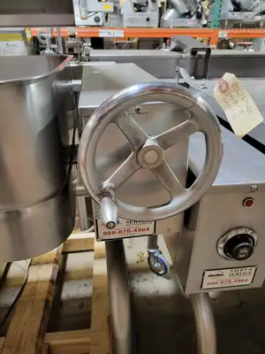 Used Groen FPC-4C 40-Gallon Manual Tilt Skillet, 480 Volts, 3 Phase