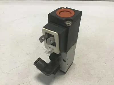 USED KOGANEI 100-4E1-39-SR