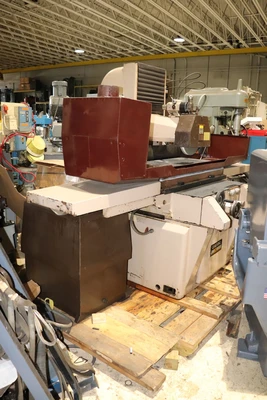 Clausing/Jakobsen 14" x 32" Hydraulic Surface Grinder