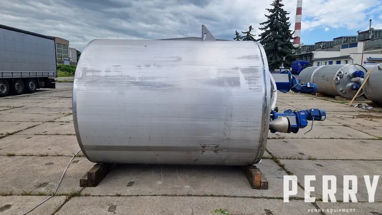 Hoeksma & Velt 6,000 Litre Stainless Steel Tanks | Perry Equipment
