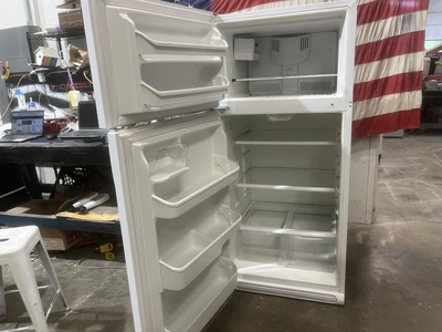 Used FRIGIDAIRE FREEZER ON TOP Refrigerators Michigan US | Miedema Asset Management Group #1413799