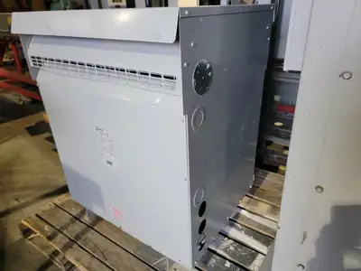 225 kVA Transformer 600 Pri. Volts, 208Y/120 Sec. Volts MK225PBC