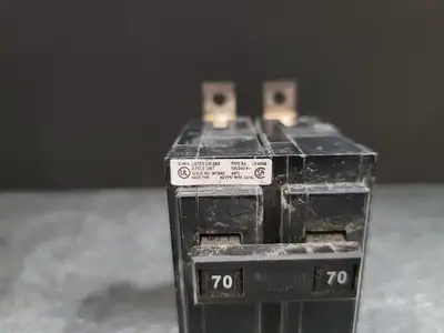 USED CUTLER-HAMMER BA270
