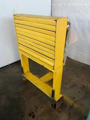 84" x 80,000 Lbs. Yoder Recoiler