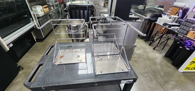 Used Falcon Restaurant Supply Used Stainless Steel T-Shirt Shopping Bag Stand Store Holder Rack Grocery Bagging Restaurant Front of House Furnishings Illinois US | Falcon Restaurant Supply #1376403