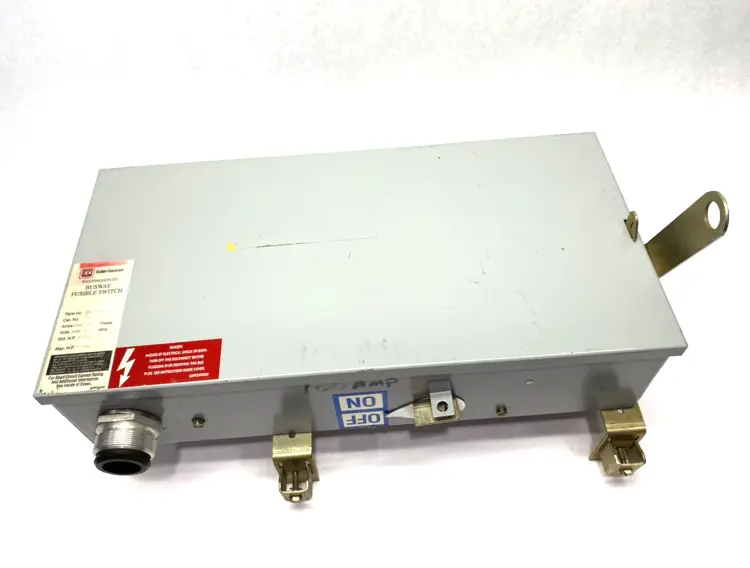 Used WESTINGHOUSE, CUTLER-HAMMER FUSIBLE BUSWAY SWITCH 3-WIRE 3-PHASE Switchgears Michigan US | Maverick Industrial Sales #1092463