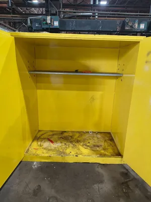 Used JAMCO PRODUCTS 120 Gallons Biological Safety Cabinets South Carolina US | ESS Industrial Equipment Sales #1253346