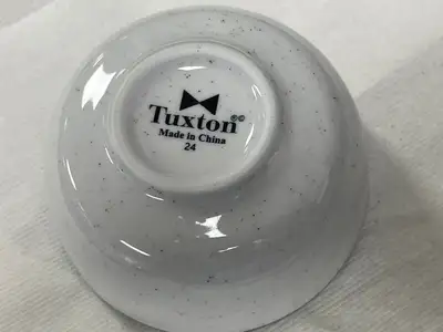 Used Tuxton Used 4" Tuxton 24 Ceramic 8oz Bowl - WO1 Smallwares Illinois US | Falcon Restaurant Supply #1375389