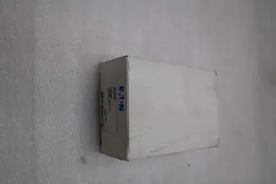 NEW OPEN BOX EATON CUTLER-HAMMER 10316H621 LIMIT SWITCH SERIES C STK K-3964CC
