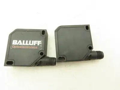 Balluff BOS0089 Cubic Diffuse Sensor w/Different Light Types 60cm Range Lot of 5