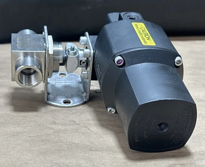 NEW Swagelok SS-45F8-33CD