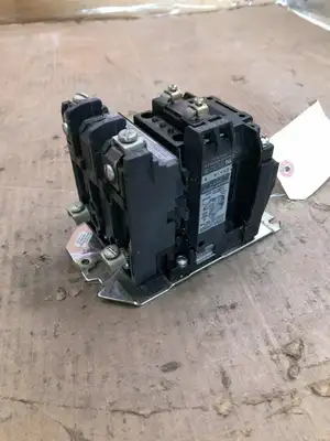 Allen-Bradley 500-A0D920 Series B NEMA Size 0 Starter 18A 600V
