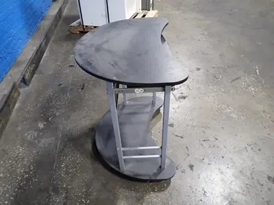 31" X 18" Mobile Computer Desk