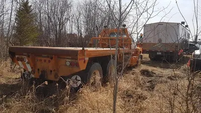 USED 2000 GMC C8500 TANDEM AXLE BED TRUCK