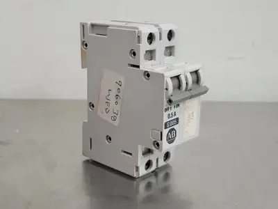 USED ALLEN-BRADLEY 1492-CB2 G005