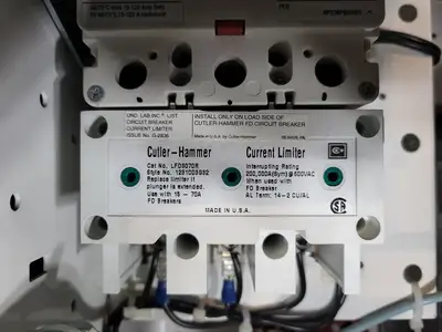 USED EATON SVX005A1-5A4N1